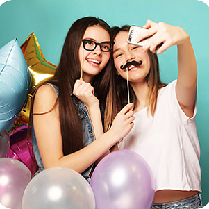 Куда без фотографий?